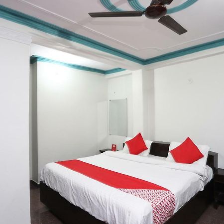Pauri Oyo 43694 Hotel Hillson المظهر الخارجي الصورة