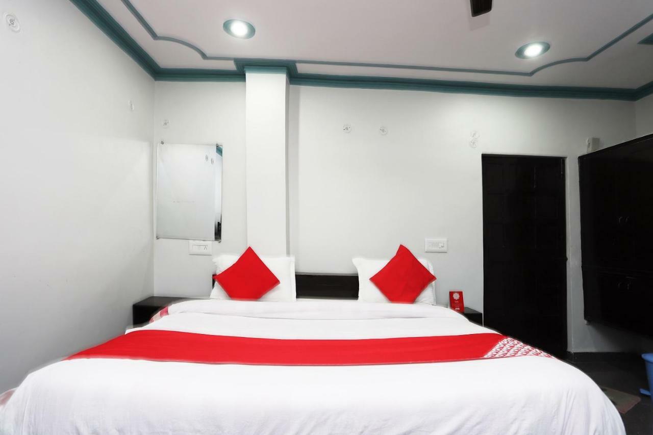 Pauri Oyo 43694 Hotel Hillson المظهر الخارجي الصورة