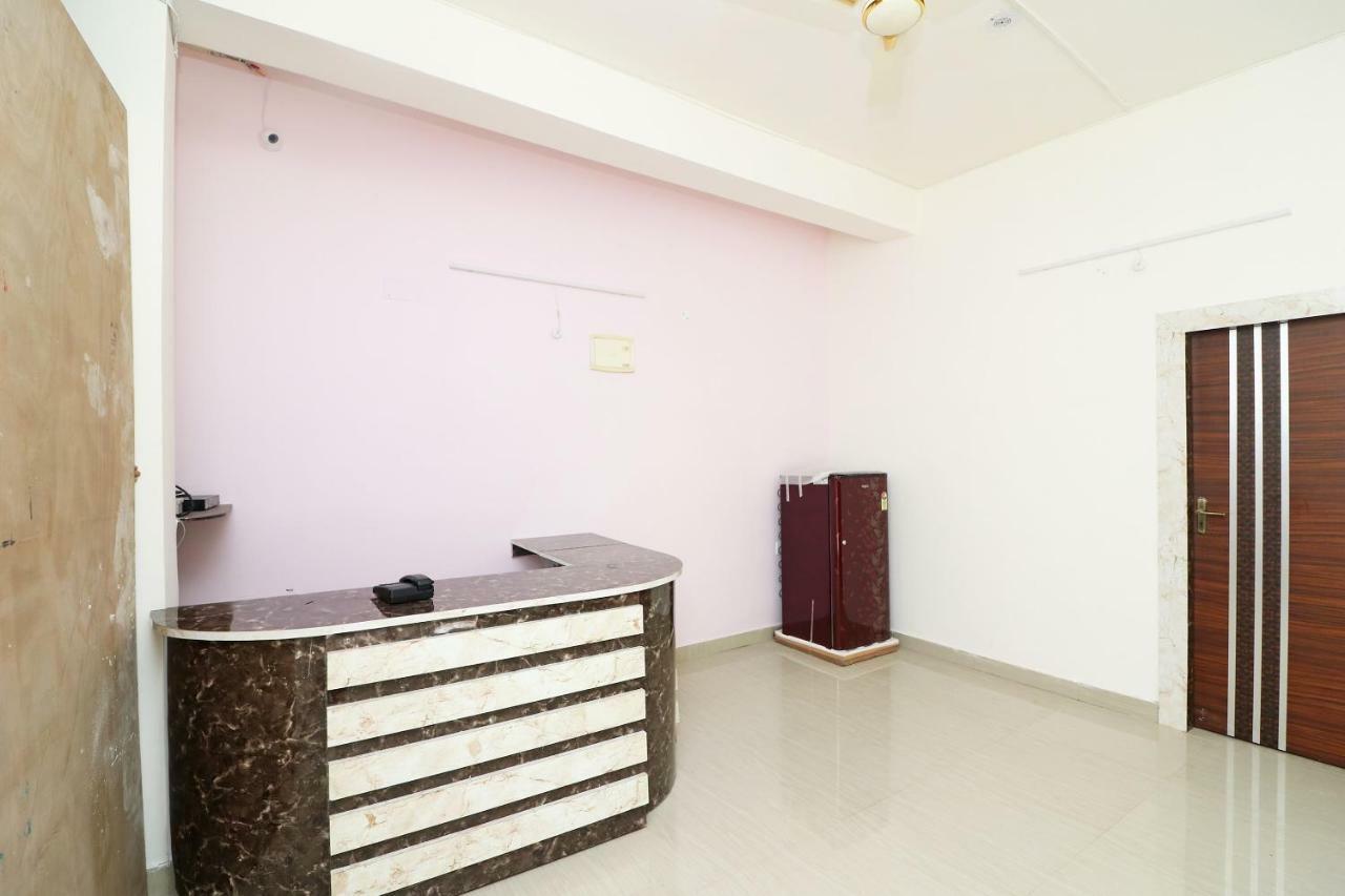 Pauri Oyo 43694 Hotel Hillson المظهر الخارجي الصورة